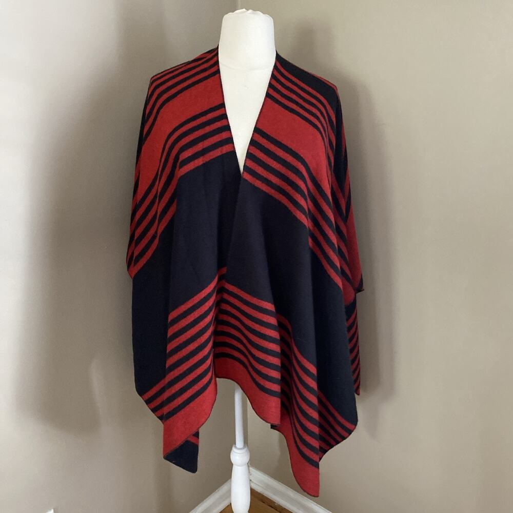 Lane Bryant Red & Black Reversible Stripe Knit Poncho Wrap Cape Woman’s One Size